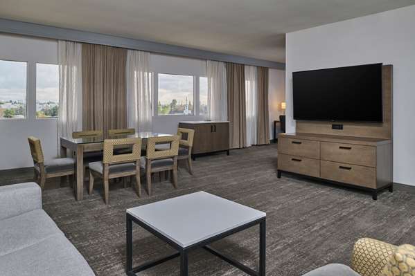  - DoubleTree by Hilton Buena Park - I-5, Exit 116