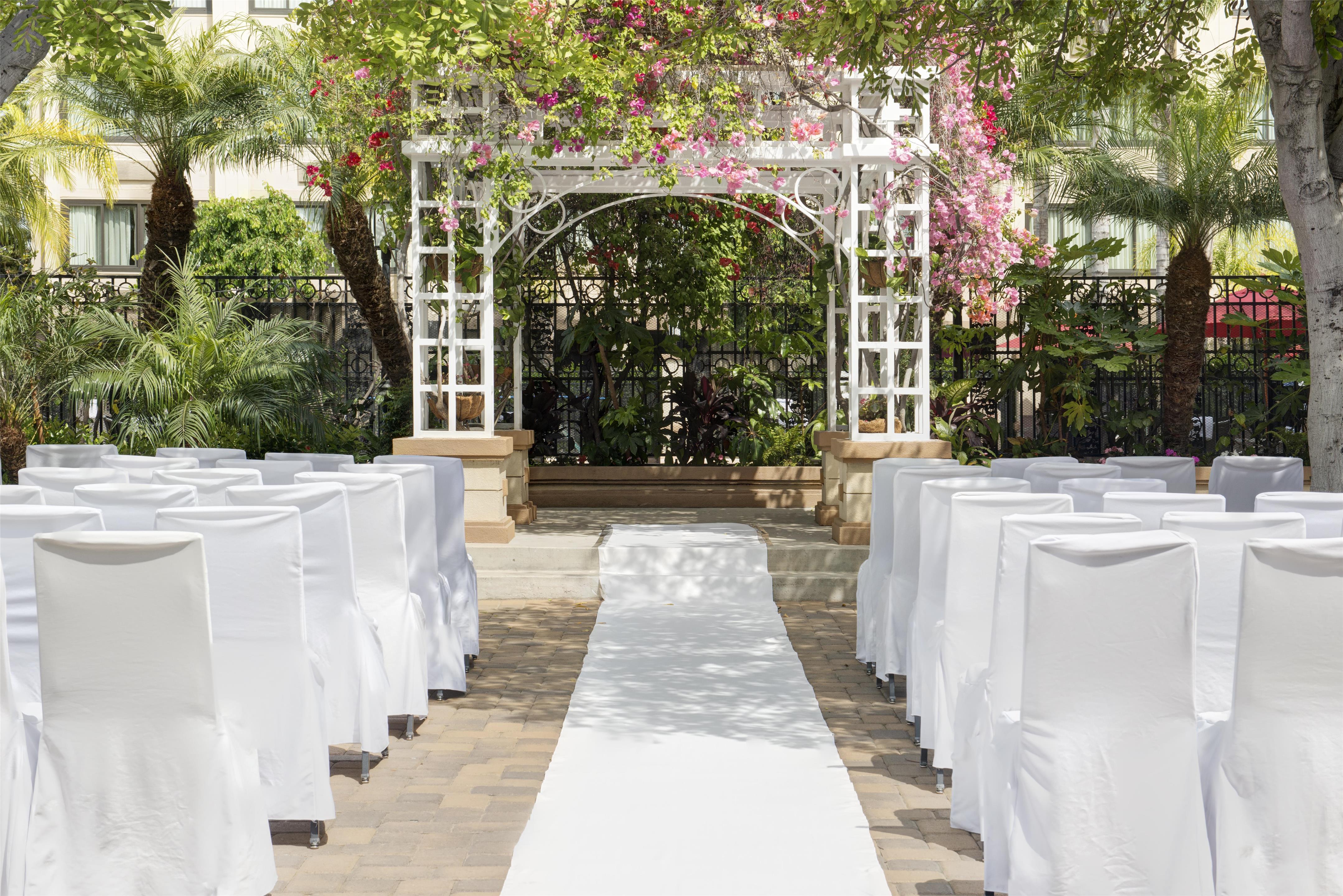 Exterior | DoubleTree by Hilton Buena Park