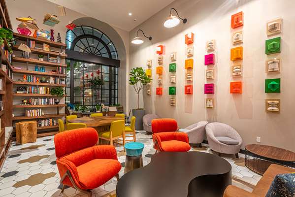 Restaurant - Wayfarer Hotel Downtown Los Angeles