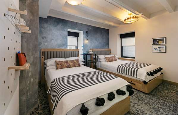  - Wayfarer Hotel Downtown Los Angeles