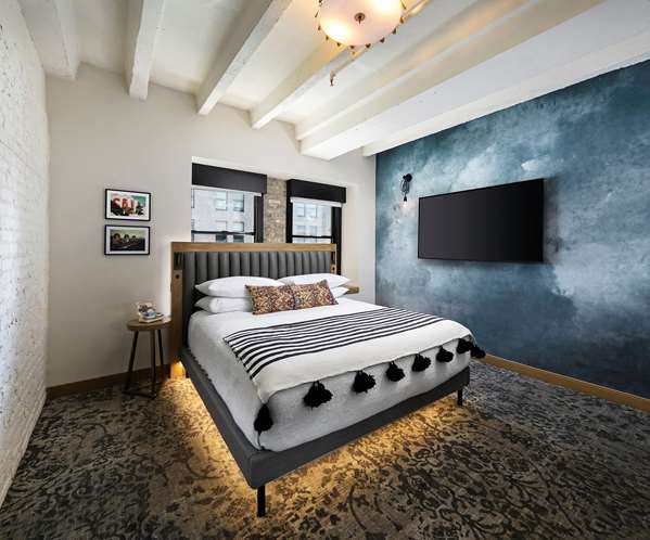  - Wayfarer Hotel Downtown Los Angeles