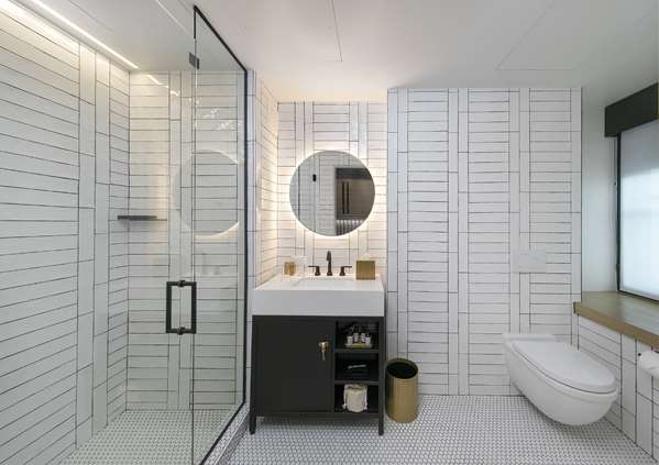  - Wayfarer Hotel Downtown Los Angeles