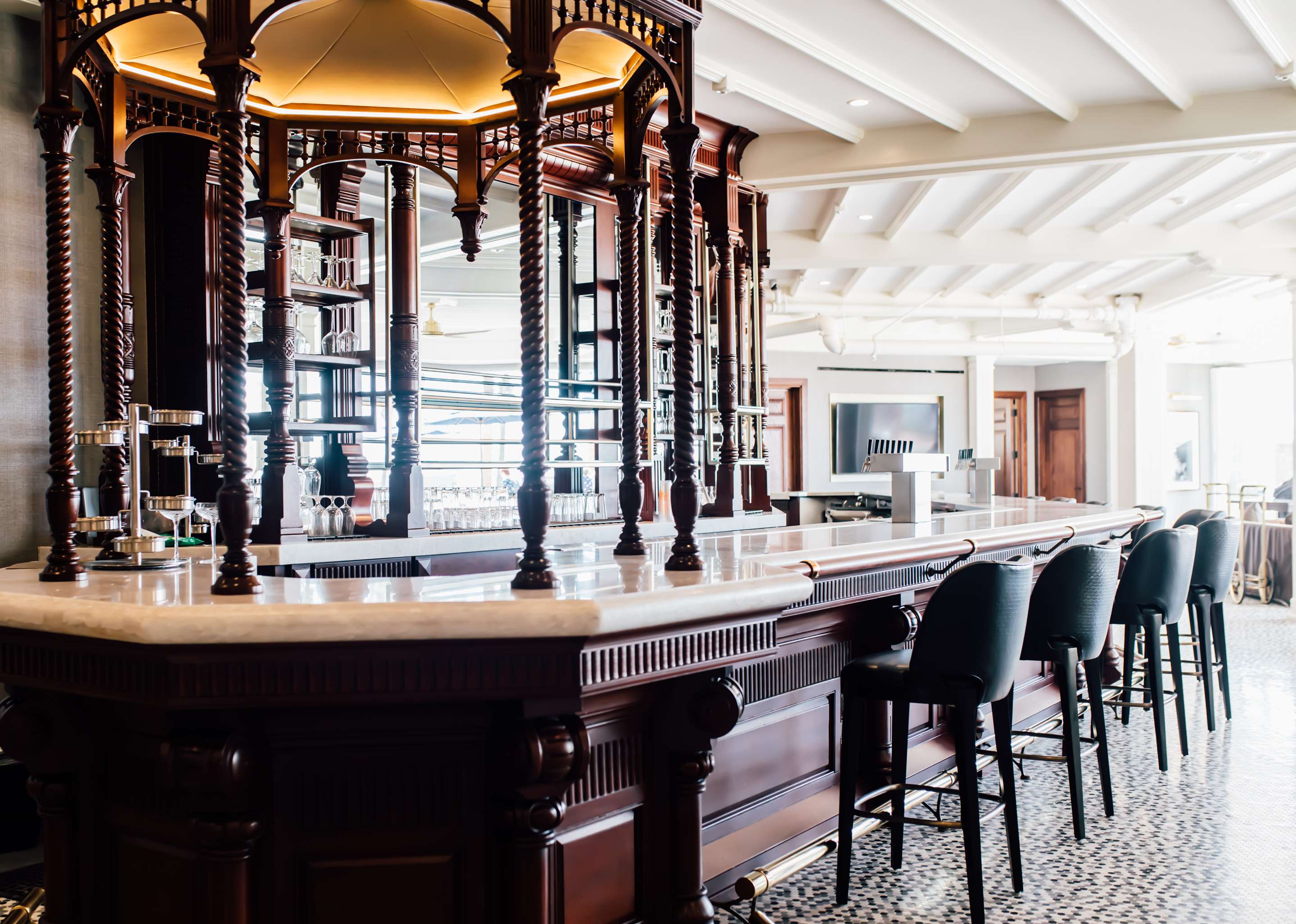 Restaurant | Shore House at The Del, Curio Collection by Hilton