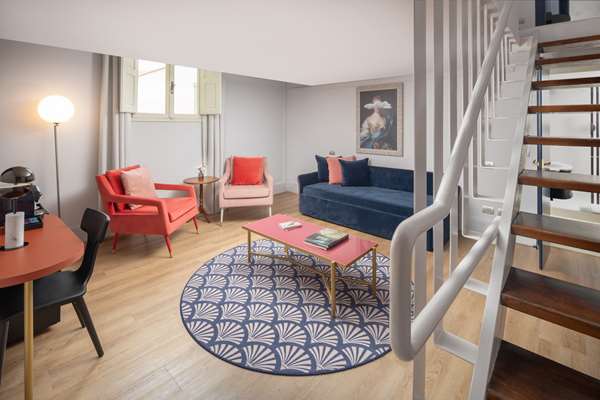 PREMIUM ANGLO SUITE