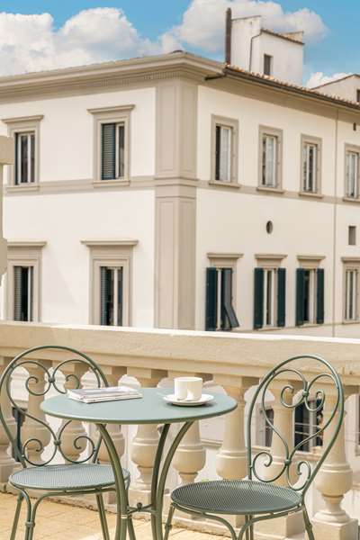 KING DELUXE ROOM WITH TERRACE