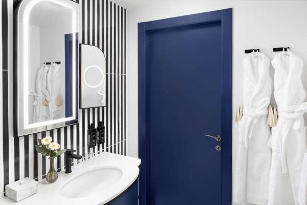 QUEEN CLASSIC ROOM