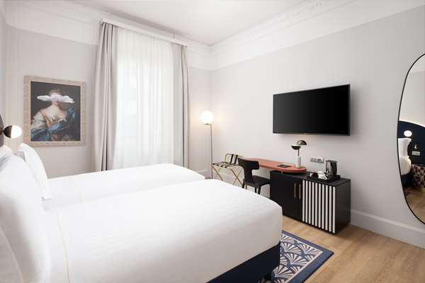 TWIN PREMIUM ROOM