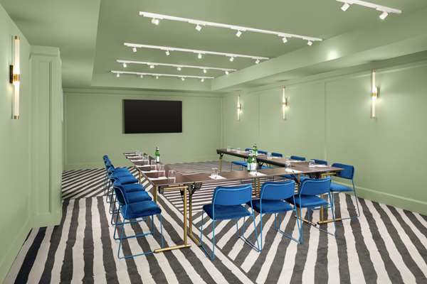 Anglo American Hotel Florence, Curio Collection by Hilton