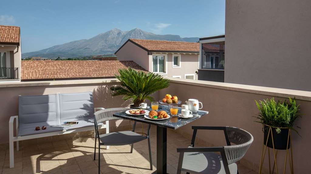 HOTEL DELLA PIANA-guestroom-Guest Room,On-Site.jpg