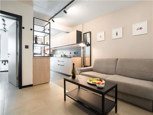 One-Bedroom Superior Apartment for 4 persons