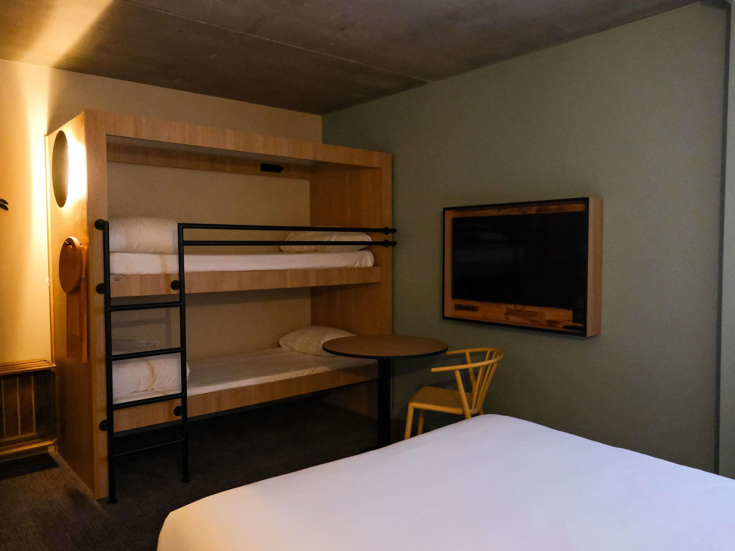 greet hotel Orthez Bearn Room Type - Family Room for 4 people