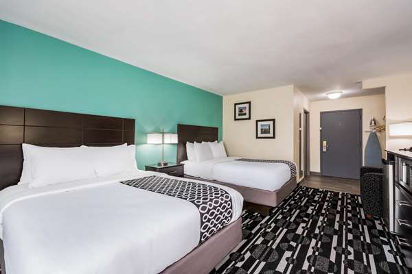  - Baymont Inn Bricktown Oklahoma City - I-35 & I-40, Exit 127 & 128