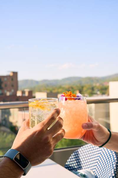  - Restoration Hotel Downtown Asheville