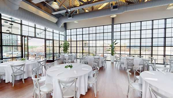  - Restoration Hotel Downtown Asheville