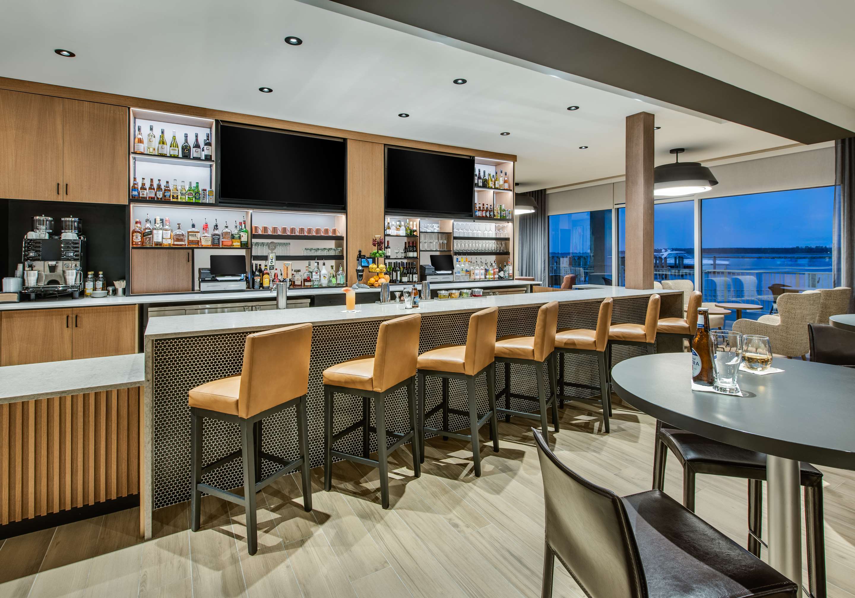 Restaurant | Hyatt Place Kent Narrows And Marina