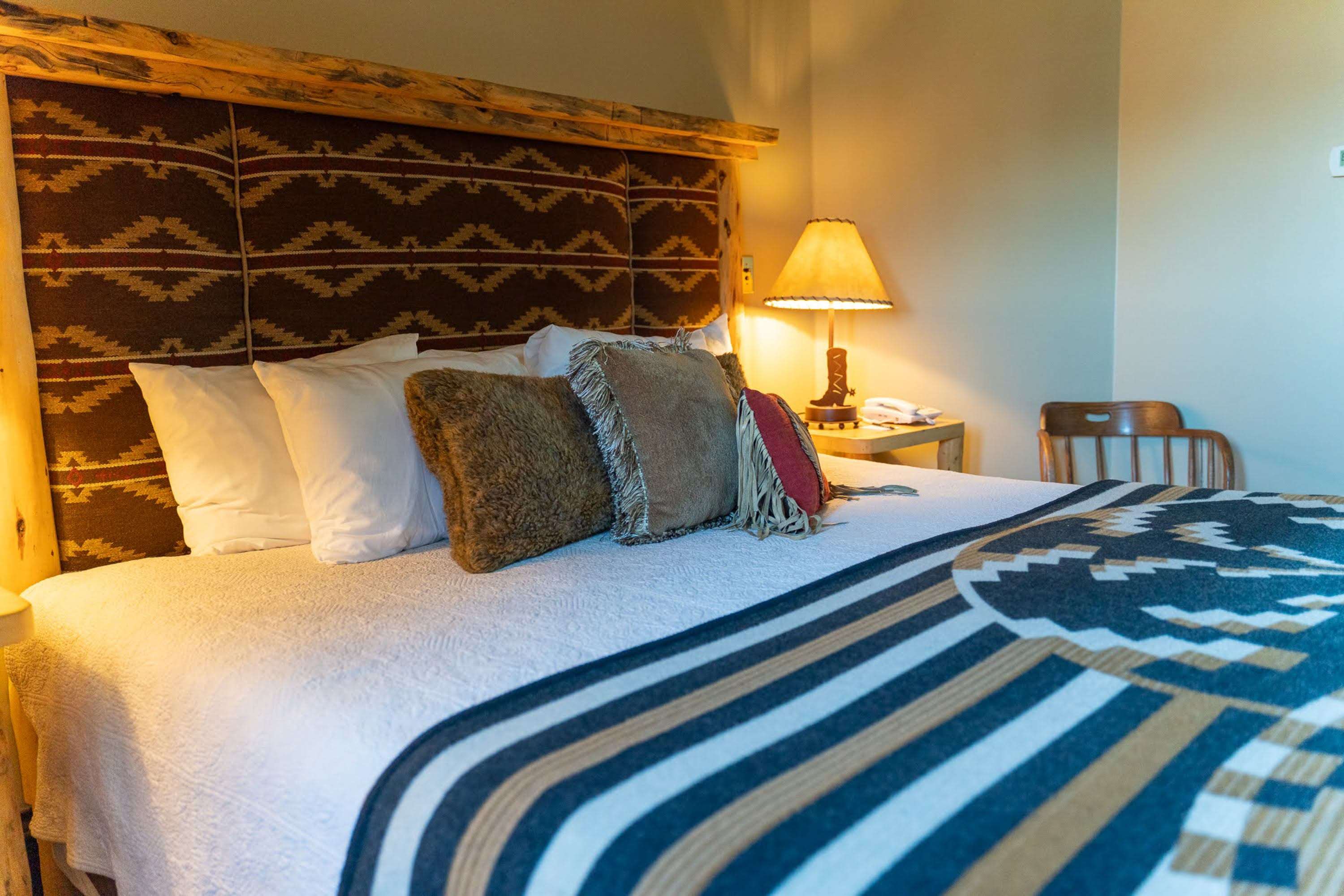 Sheridan Inn - Best Western Signature Collection - Tap to explore photos