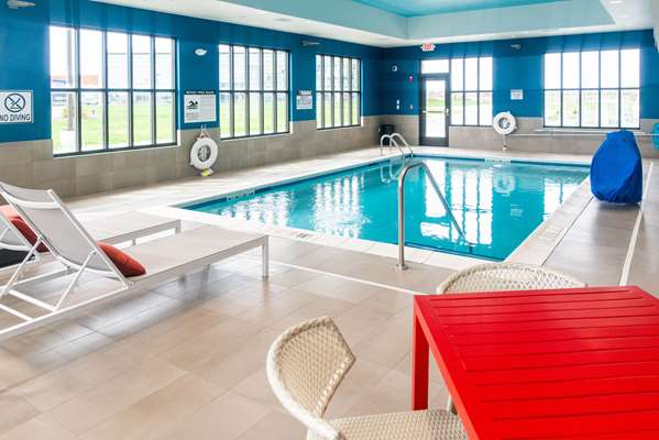 Pool - Hilton Garden Inn Mattoon