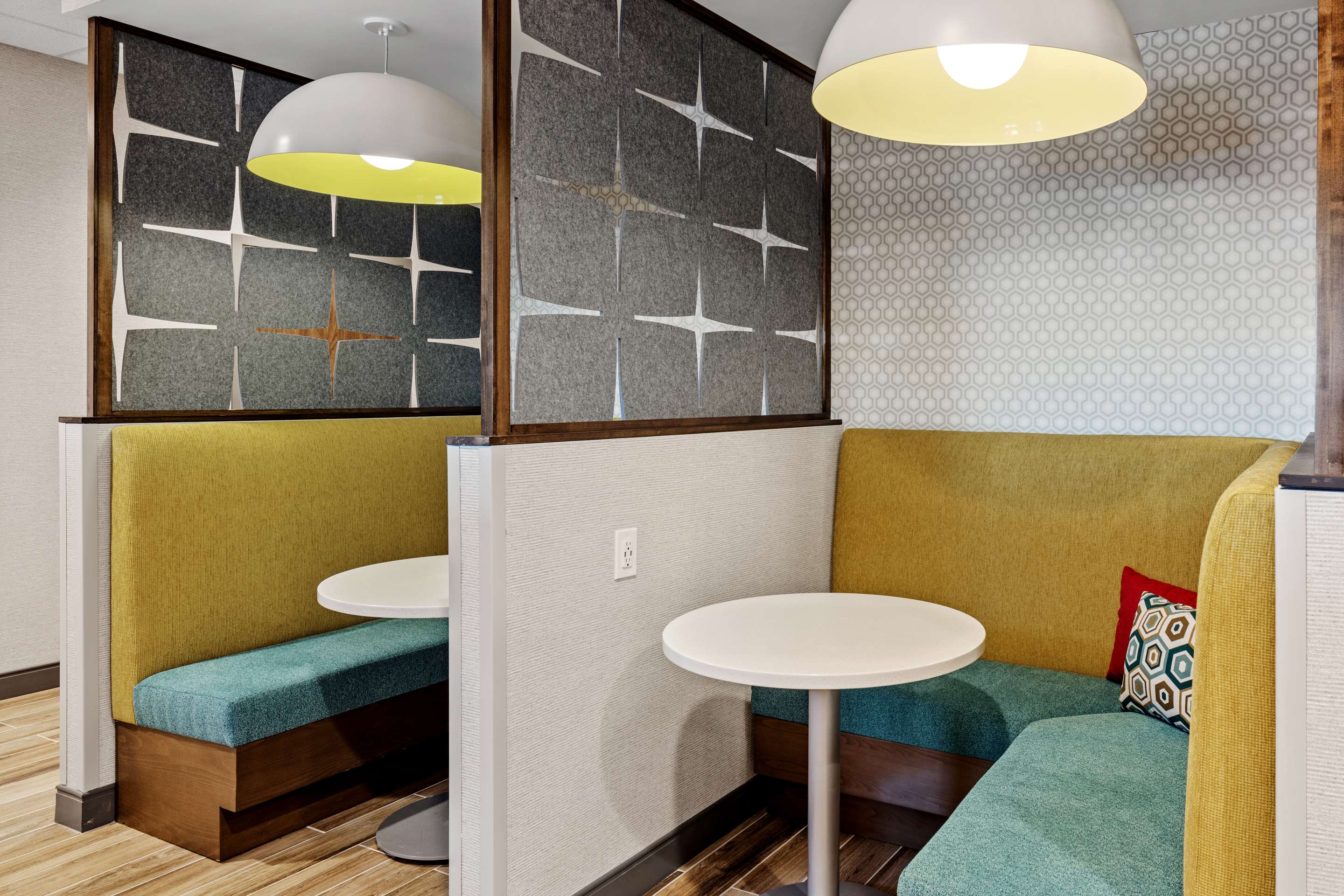 Meeting Room | Hampton Inn & Suites Cincinnati West