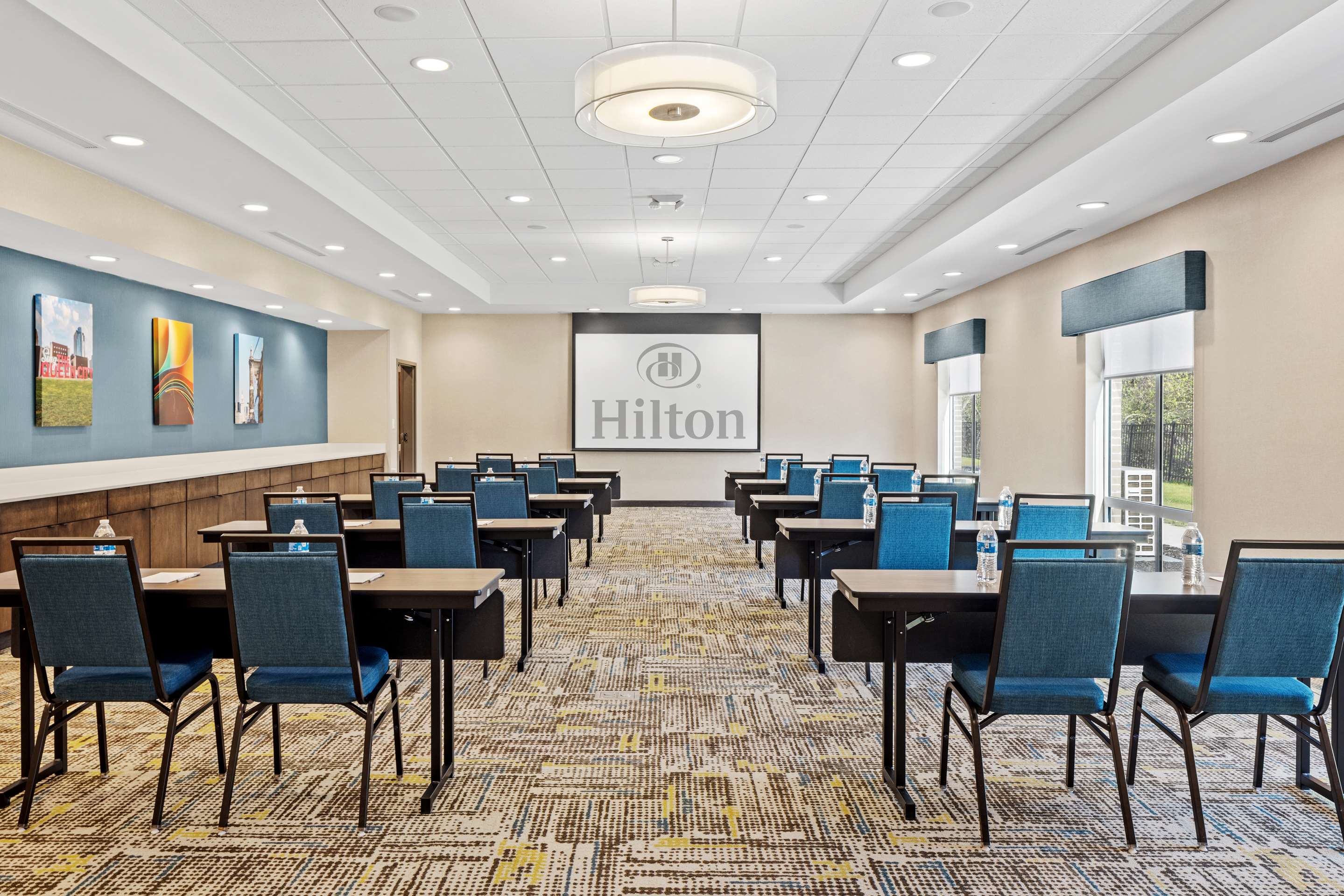 Meeting Room | Hampton Inn & Suites Cincinnati West