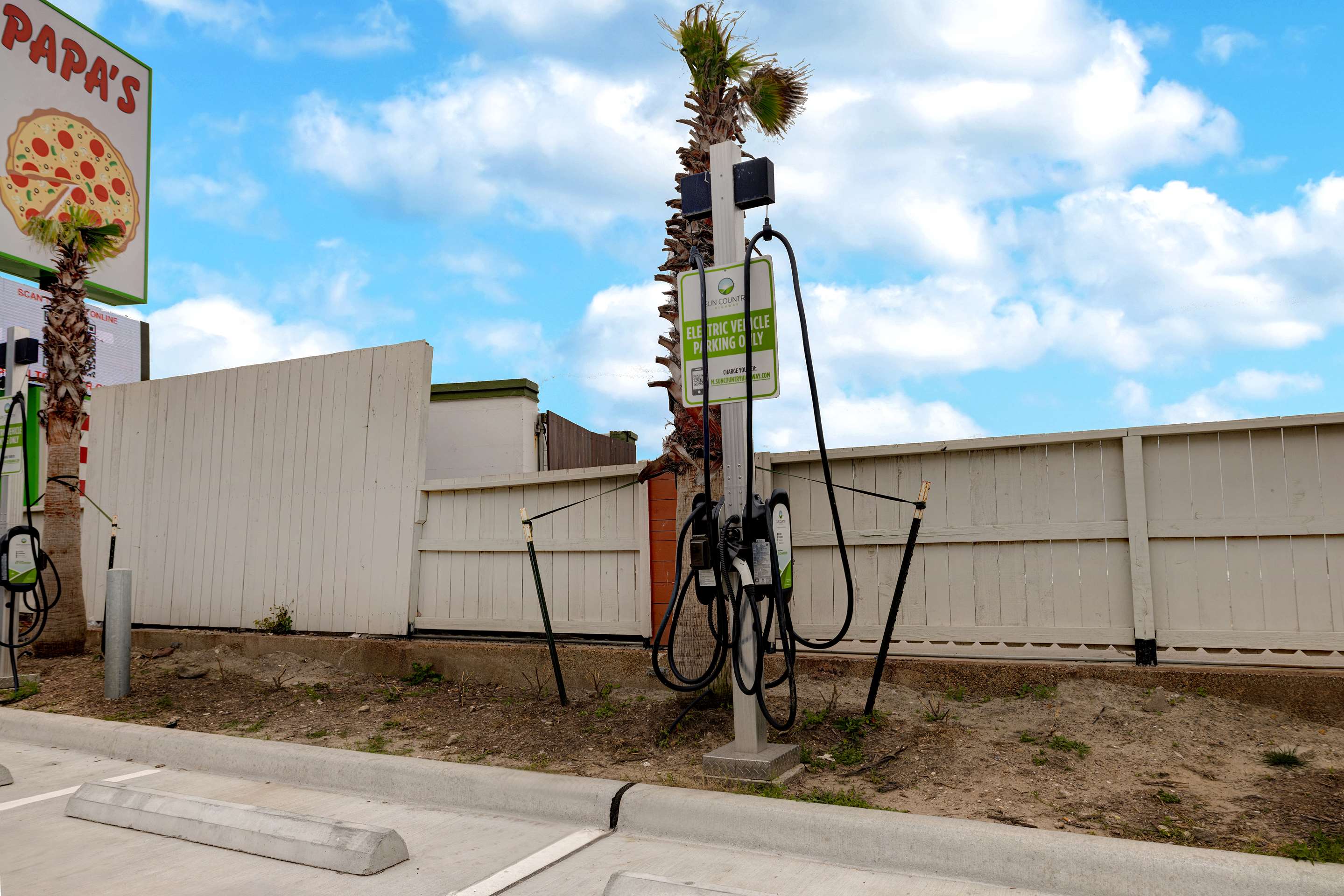 Exterior | TRU BY Hilton Galveston