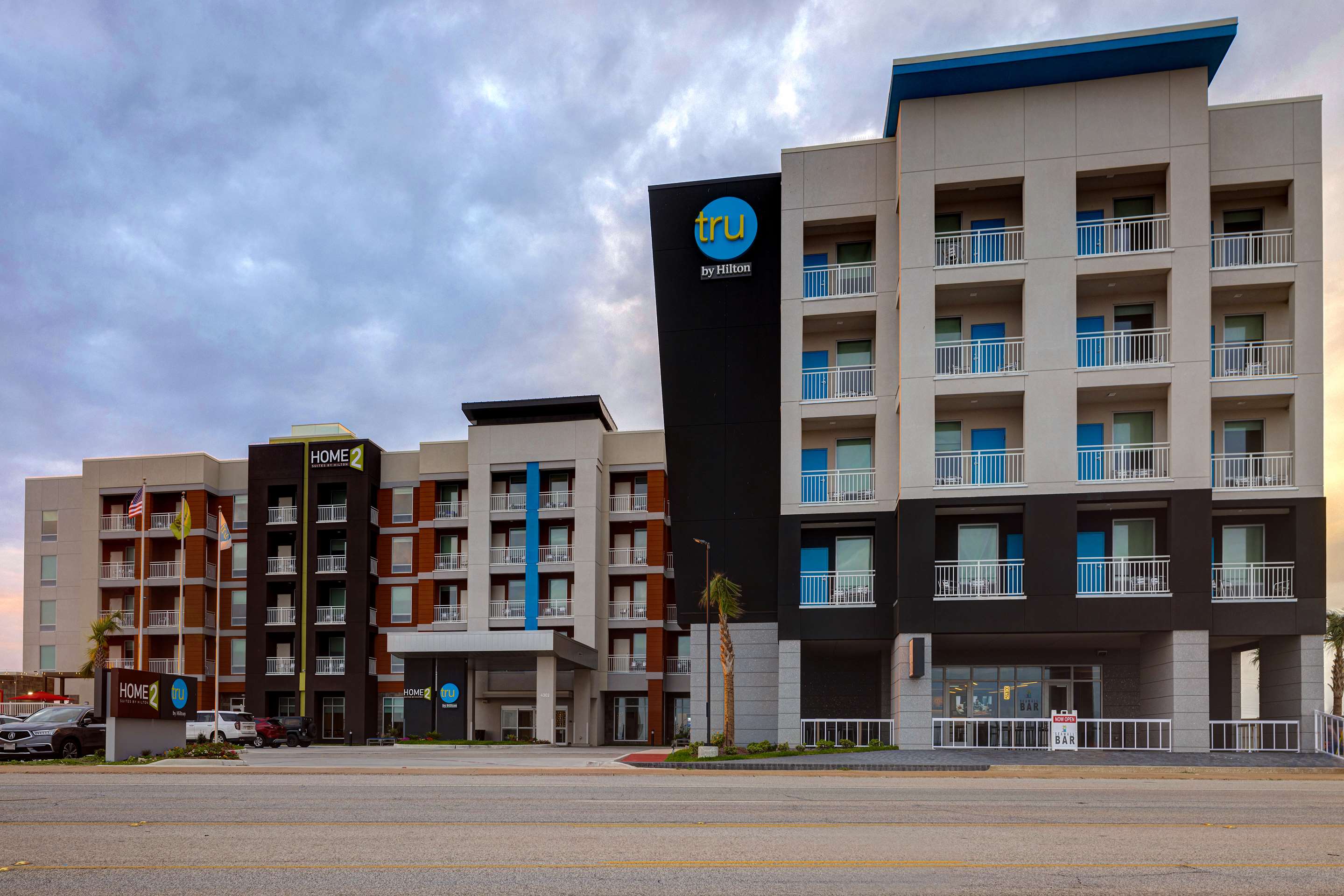 Exterior | TRU BY Hilton Galveston