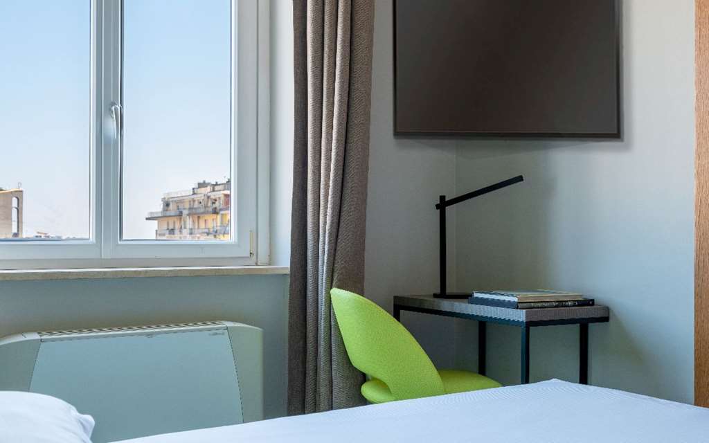 ALLEGROITALIA LA SPEZIA-guestroom-Guest Room,On-Site.jpg