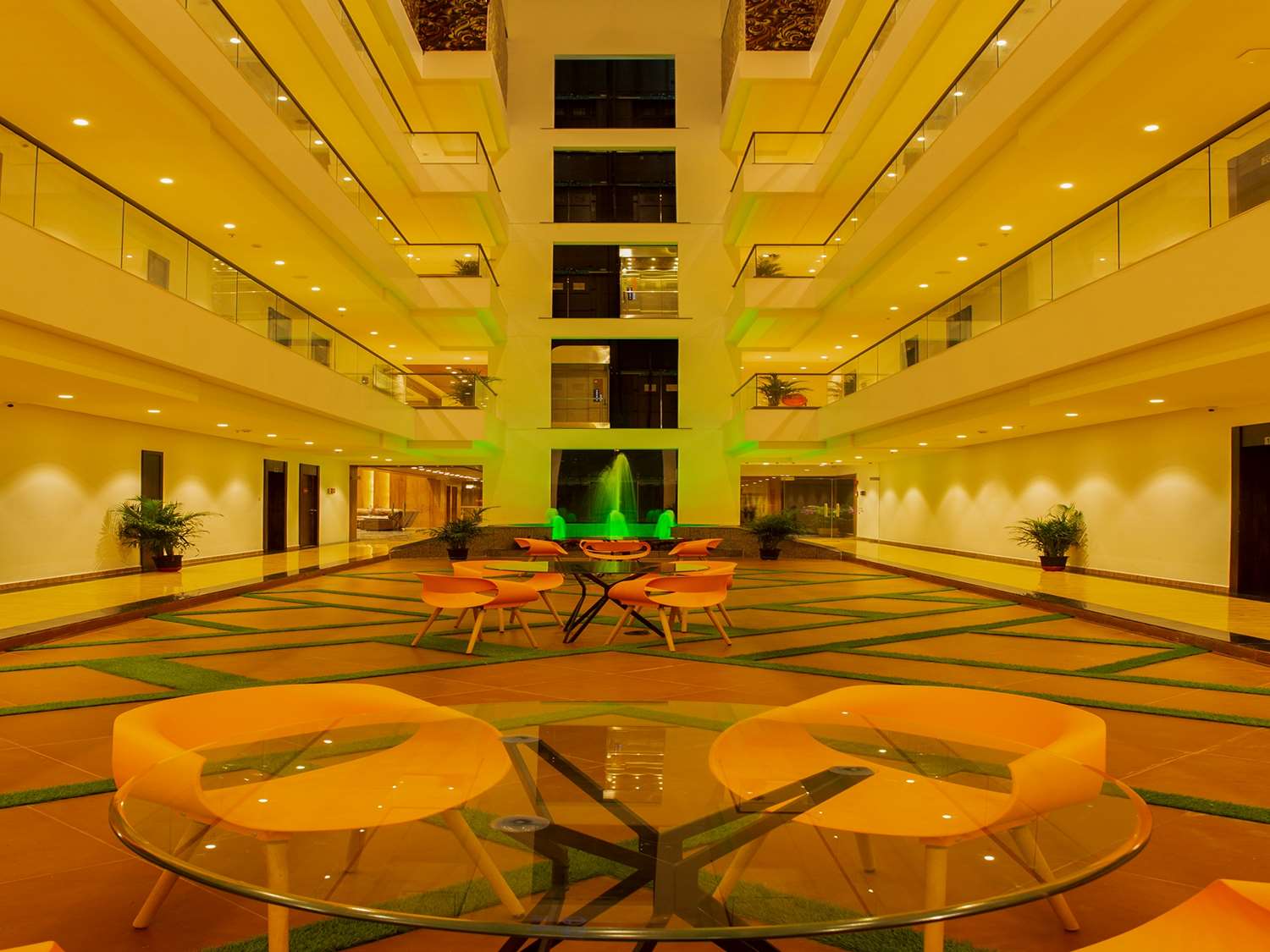 HOTEL SAROVAR PORTICO SOMNATH - lobby