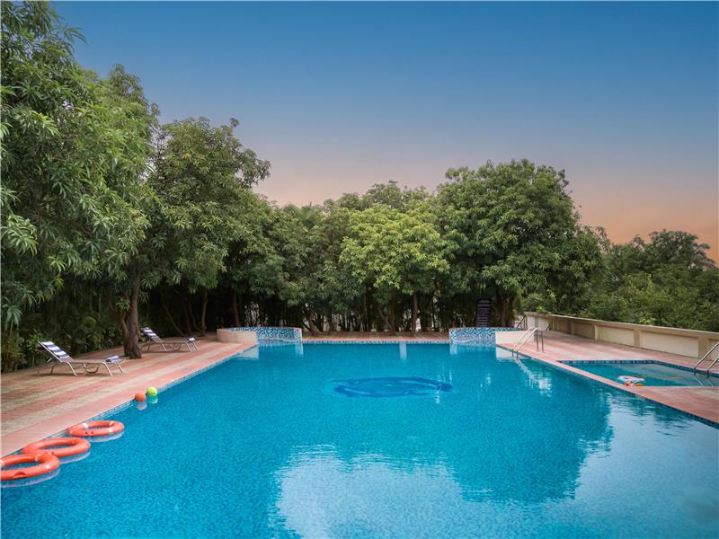 Sarovar Portico Sasangir