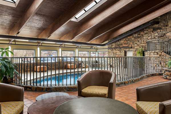 Pool - Travelodge Coffeyville