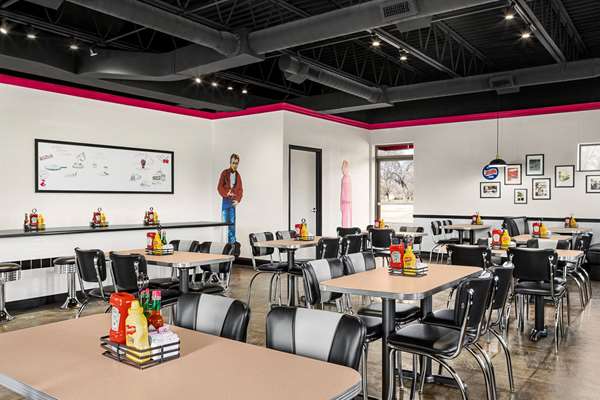 Restaurant - Travelodge Coffeyville