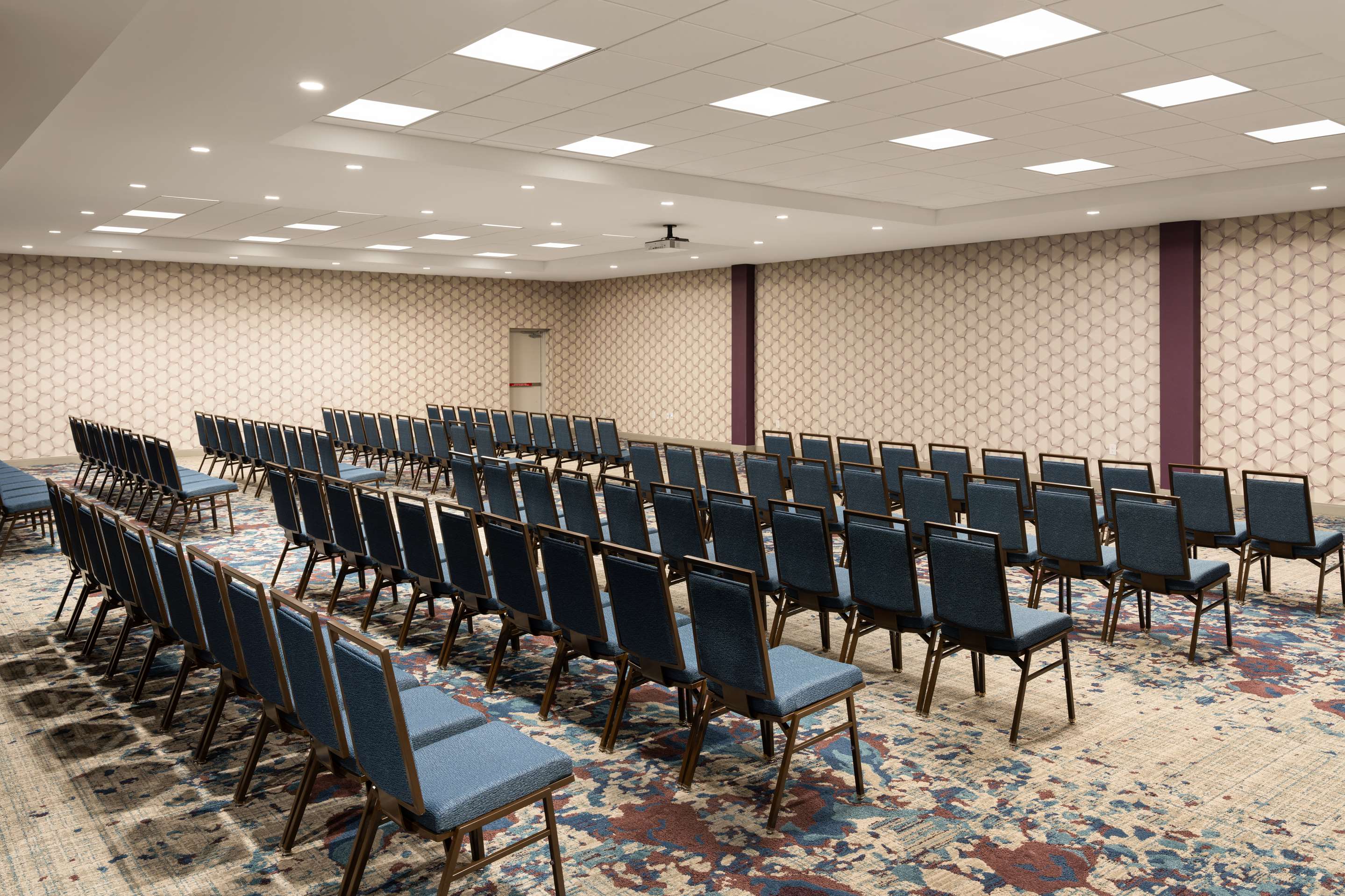 Meeting Room | Hotel Lela Wilmington, Tapestry Collection By Hilton