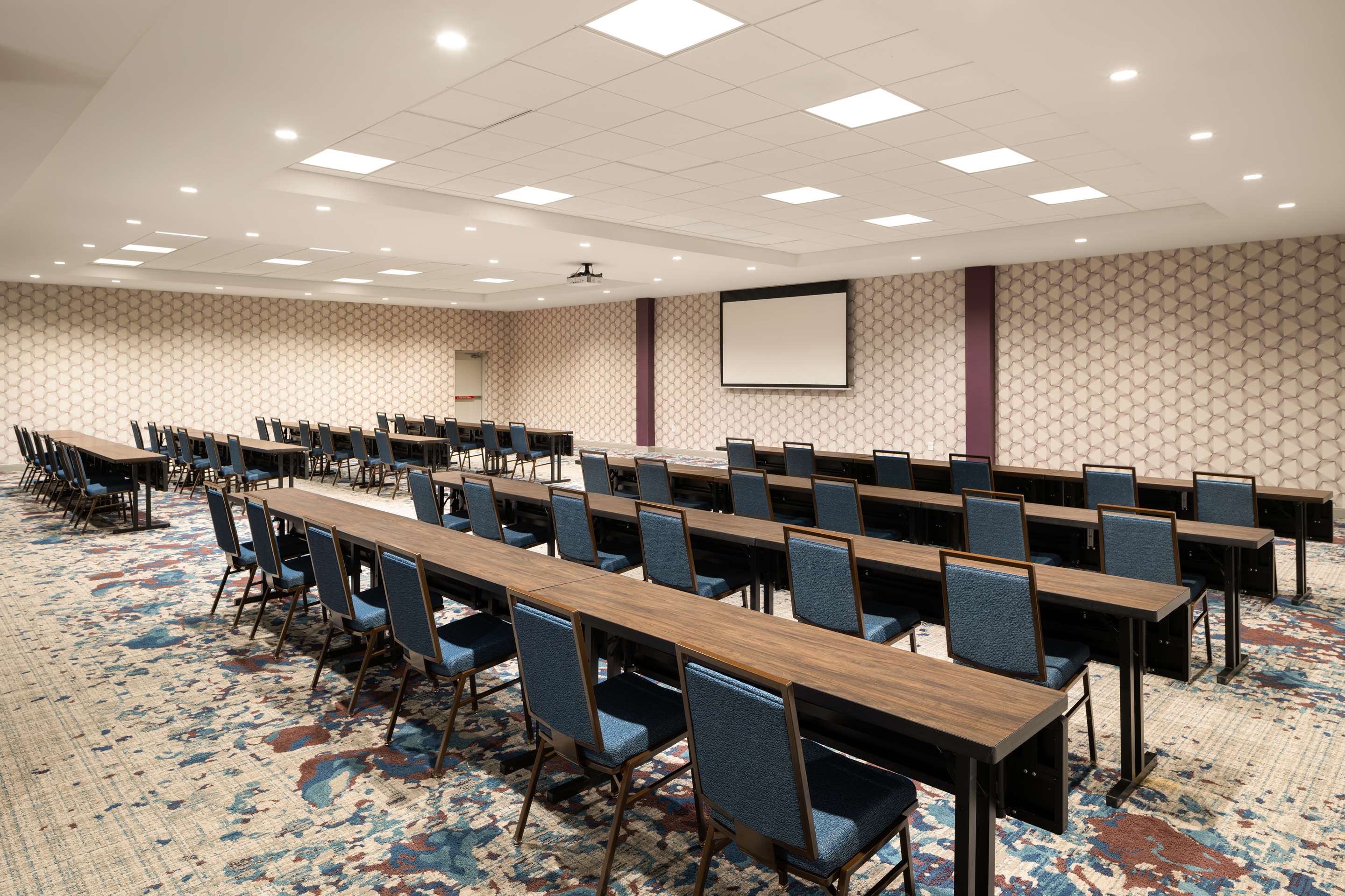 Meeting Room | Hotel Lela Wilmington, Tapestry Collection By Hilton
