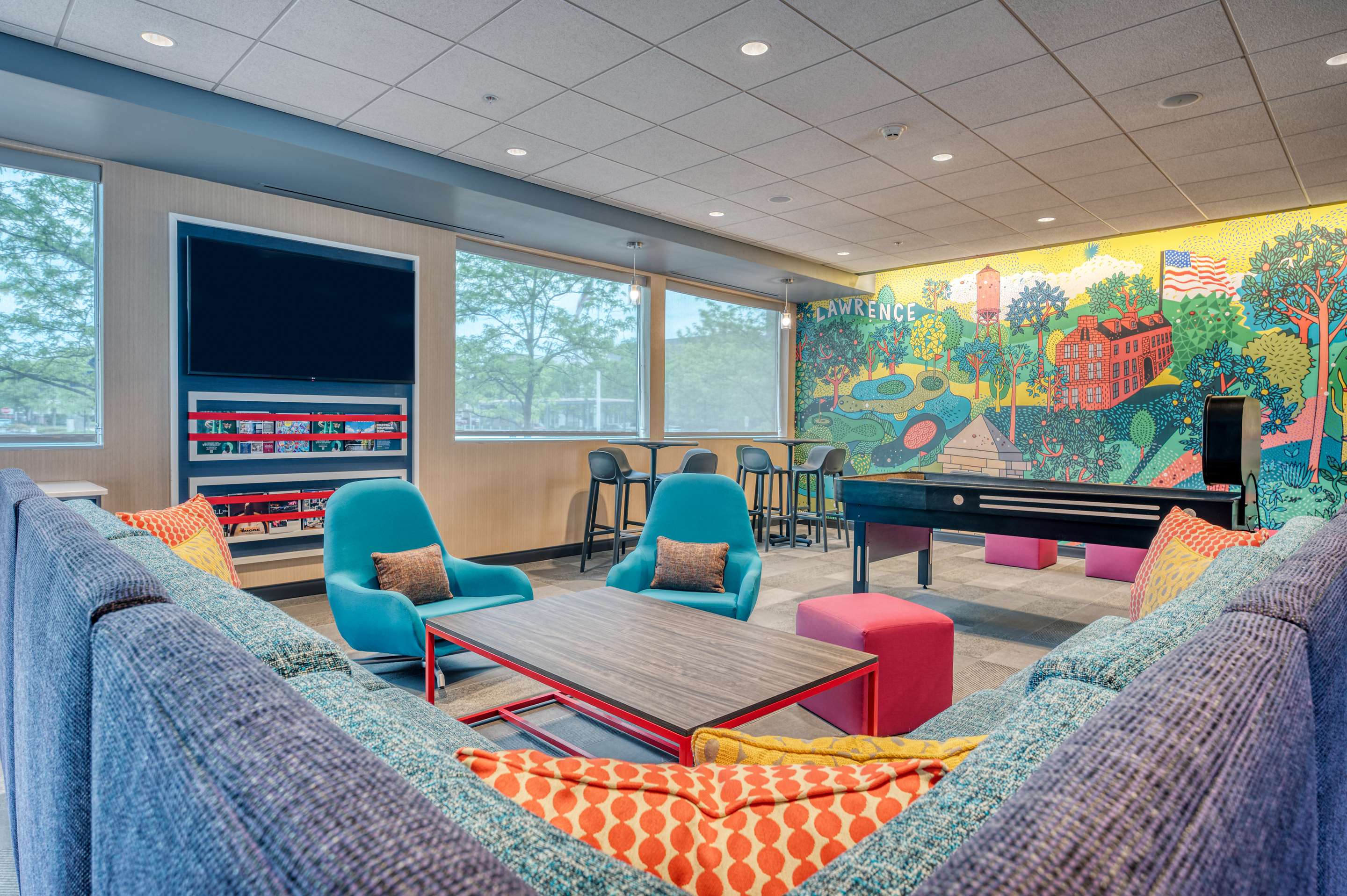 Lobby | Tru By Hilton Indianapolis Lawrence, In