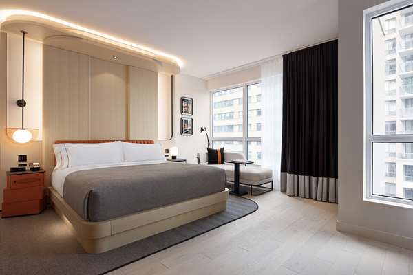  - Canopy by Hilton Hotel Yorkville Toronto