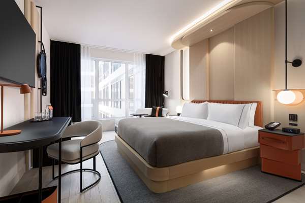  - Canopy by Hilton Hotel Yorkville Toronto