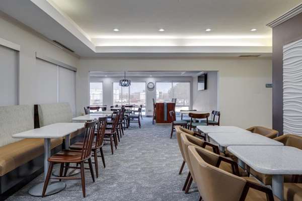 Restaurant - MySuites Hotel Lawton