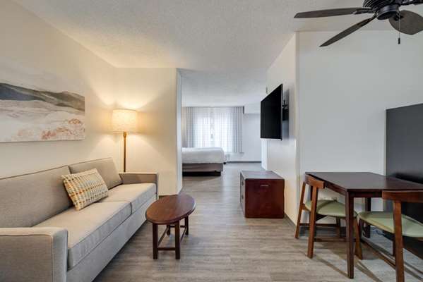  - MySuites Hotel Lawton