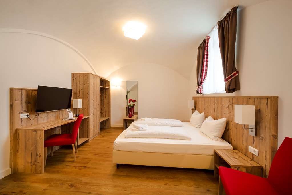 Hotel Hoelzer Braeu-guestroom-Guest Room,On-Site.jpg