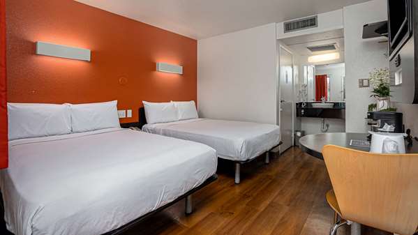 Guest Room,On-Site
