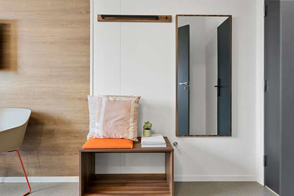 Accessible - 1 Queen, Mobility Accessible, Roll In Shower, Family Room, Sofabed, Wi-Fi, Non-Smoking, Full Breakfast