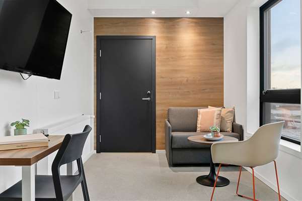 Accessible - 1 Queen, Mobility Accessible, Roll In Shower, Family Room, Sofabed, Wi-Fi, Non-Smoking, Full Breakfast