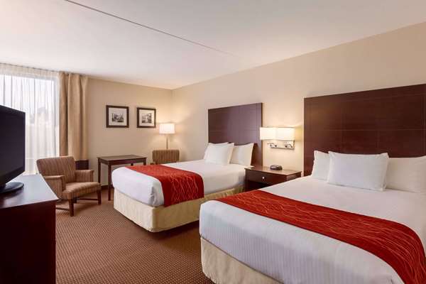 - Wingate by Wyndham Hotel Williamsburg