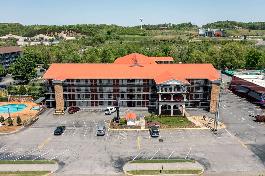 Americana Inn a Travelodge by Wyndham