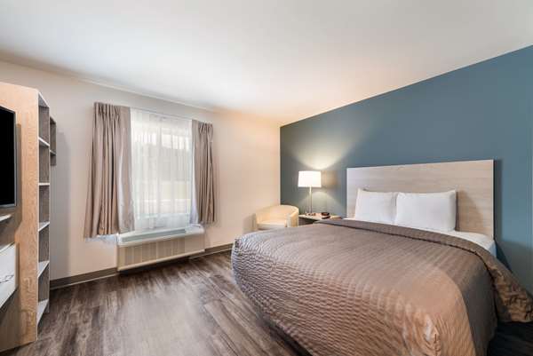  - WoodSpring Suites Greensboro - I-40, Exit 210