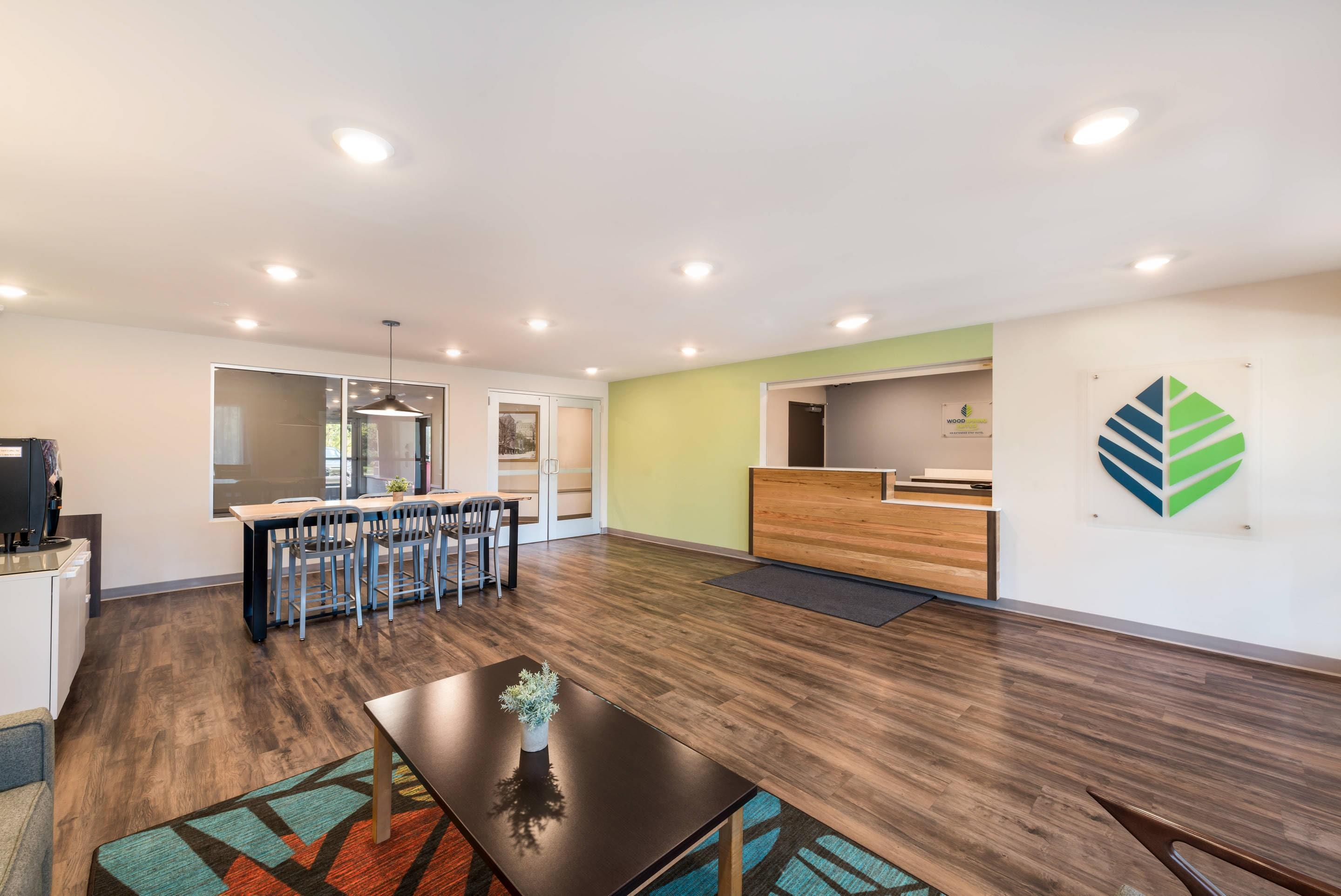 Front desk | WoodSpring Suites Greensboro - High Point North