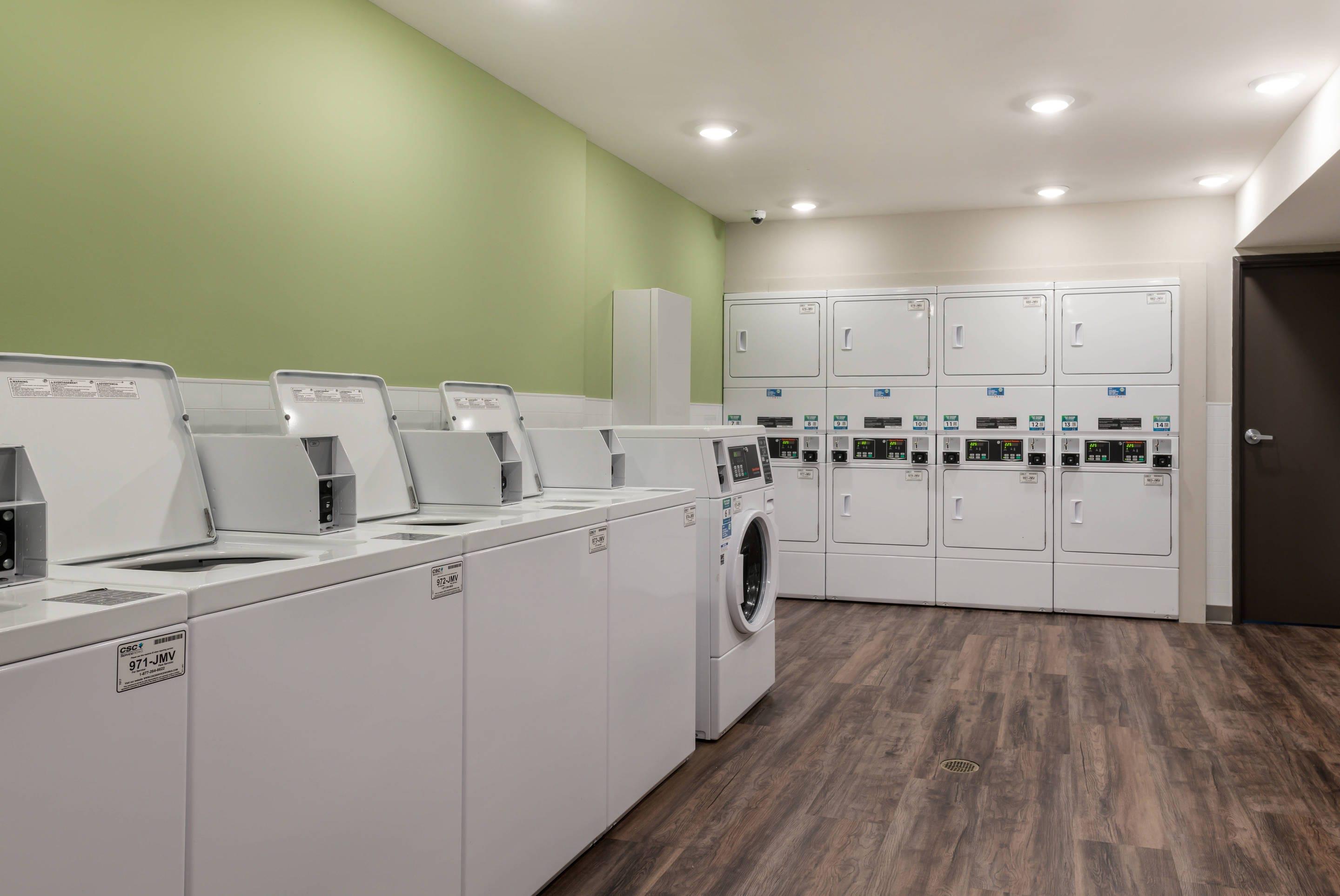 Guest laundry facilities | WoodSpring Suites Greensboro - High Point North