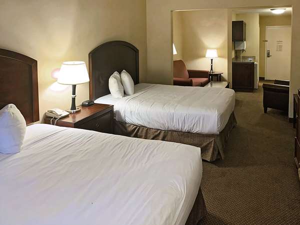 Suite - Rodeway Inn & Suites Catoosa - I-44, Exit 240