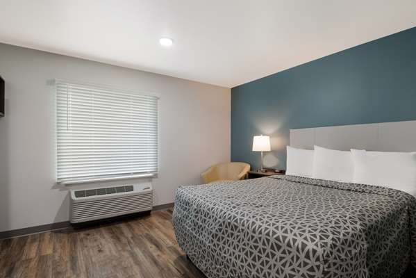 Suite - WoodSpring Suites UTSA Medical Center San Antonio