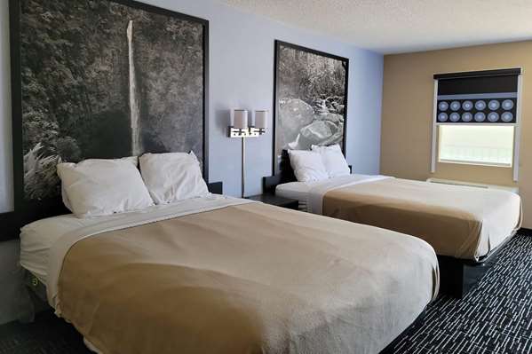  - Super 8 Motel Paducah