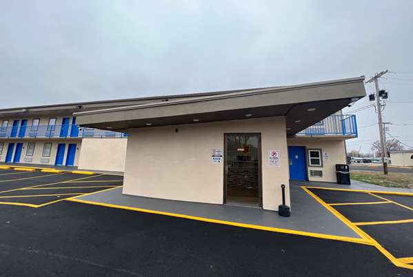 Exterior view - Super 8 Motel Paducah